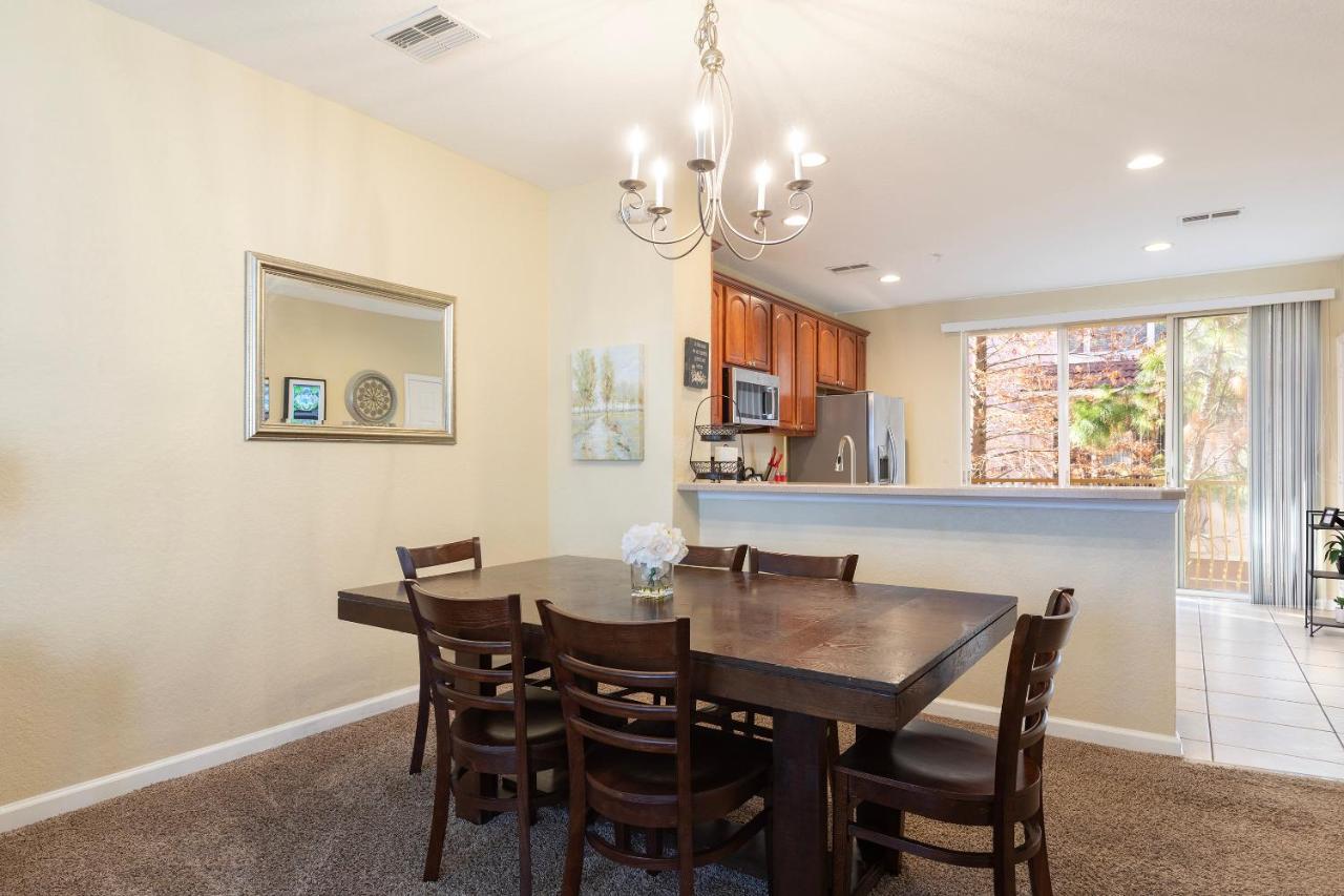Luxury Three-Bedroom Townhouse