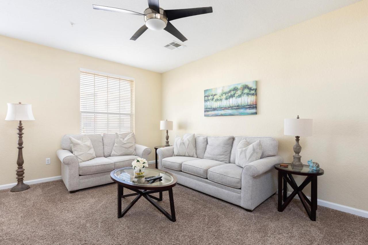 Luxury Three-Bedroom Townhouse