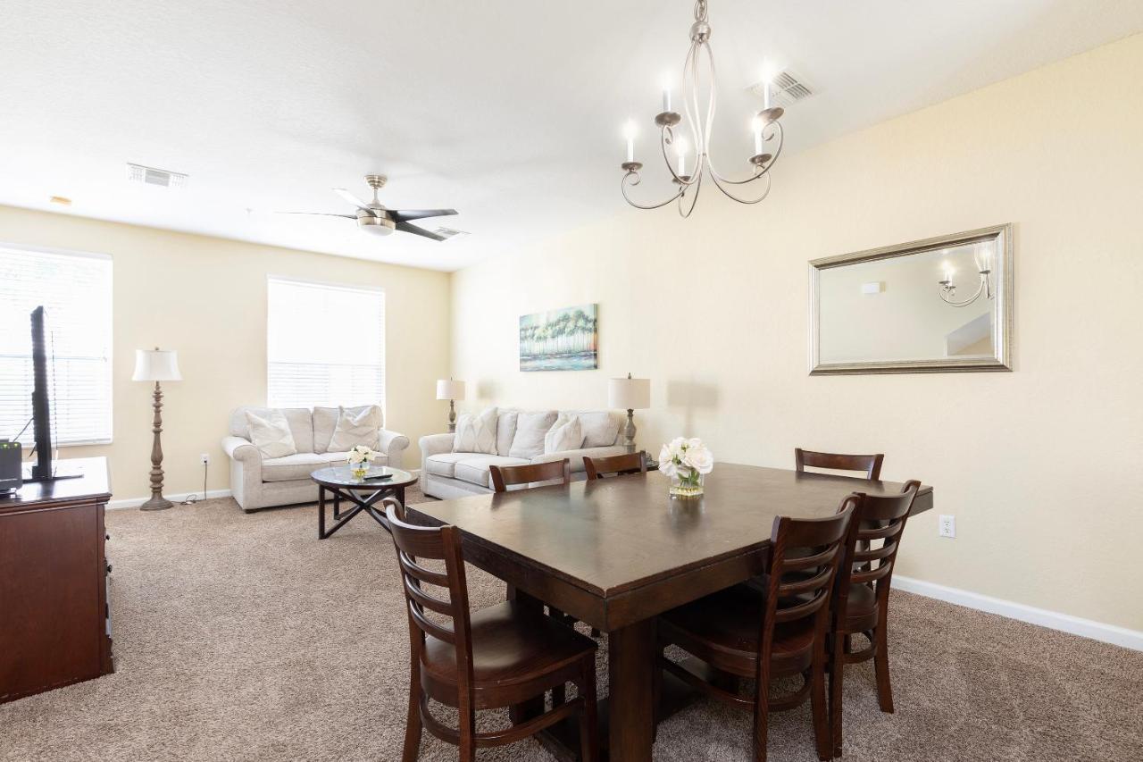 Luxury Three-Bedroom Townhouse
