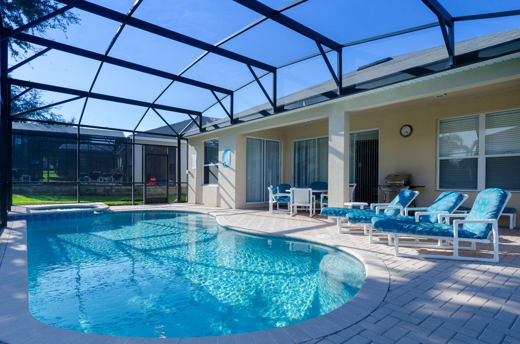 Villa con Piscina Privata