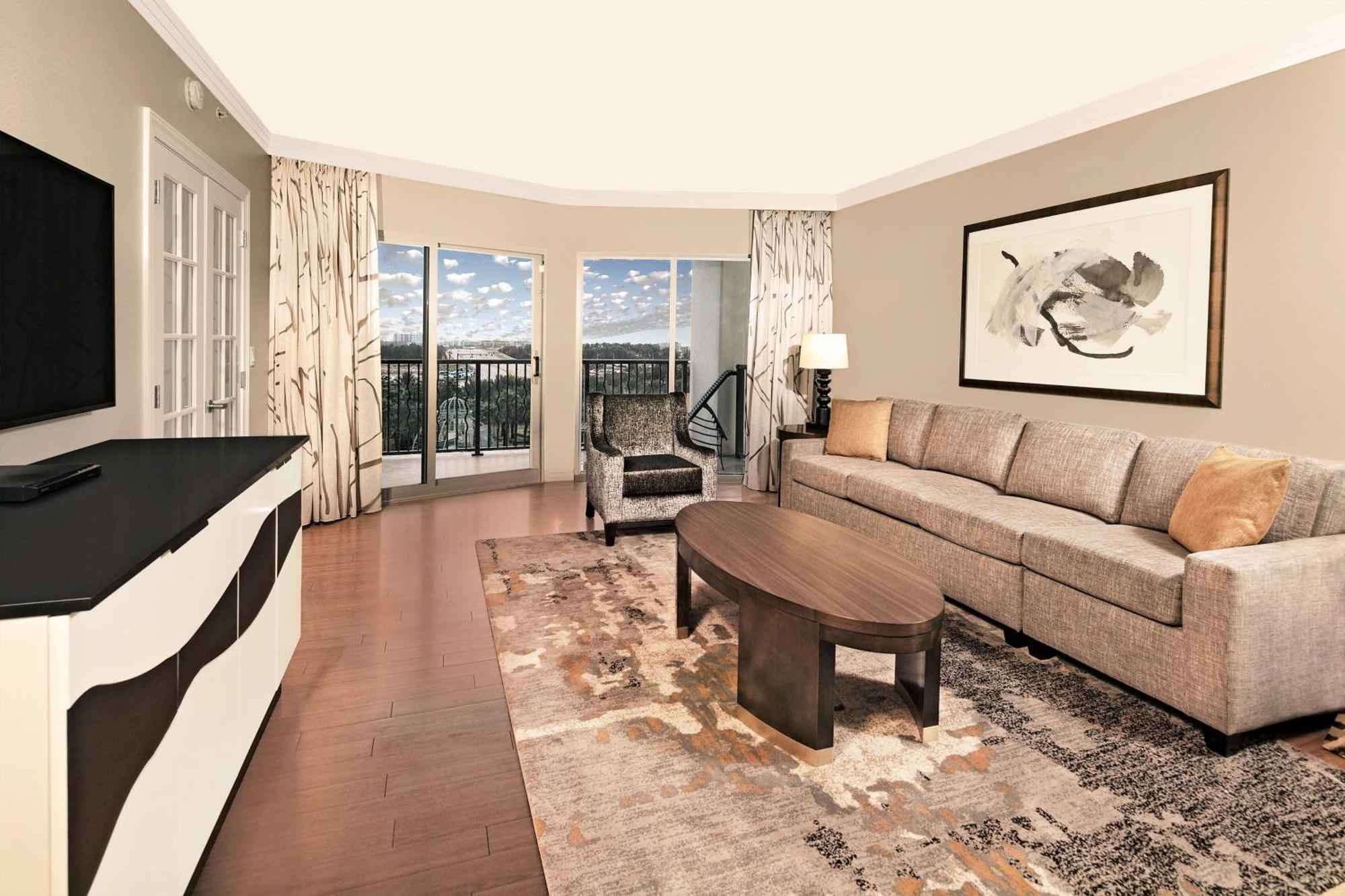 Suite King con 1 Camera da Letto e Divano-Letto