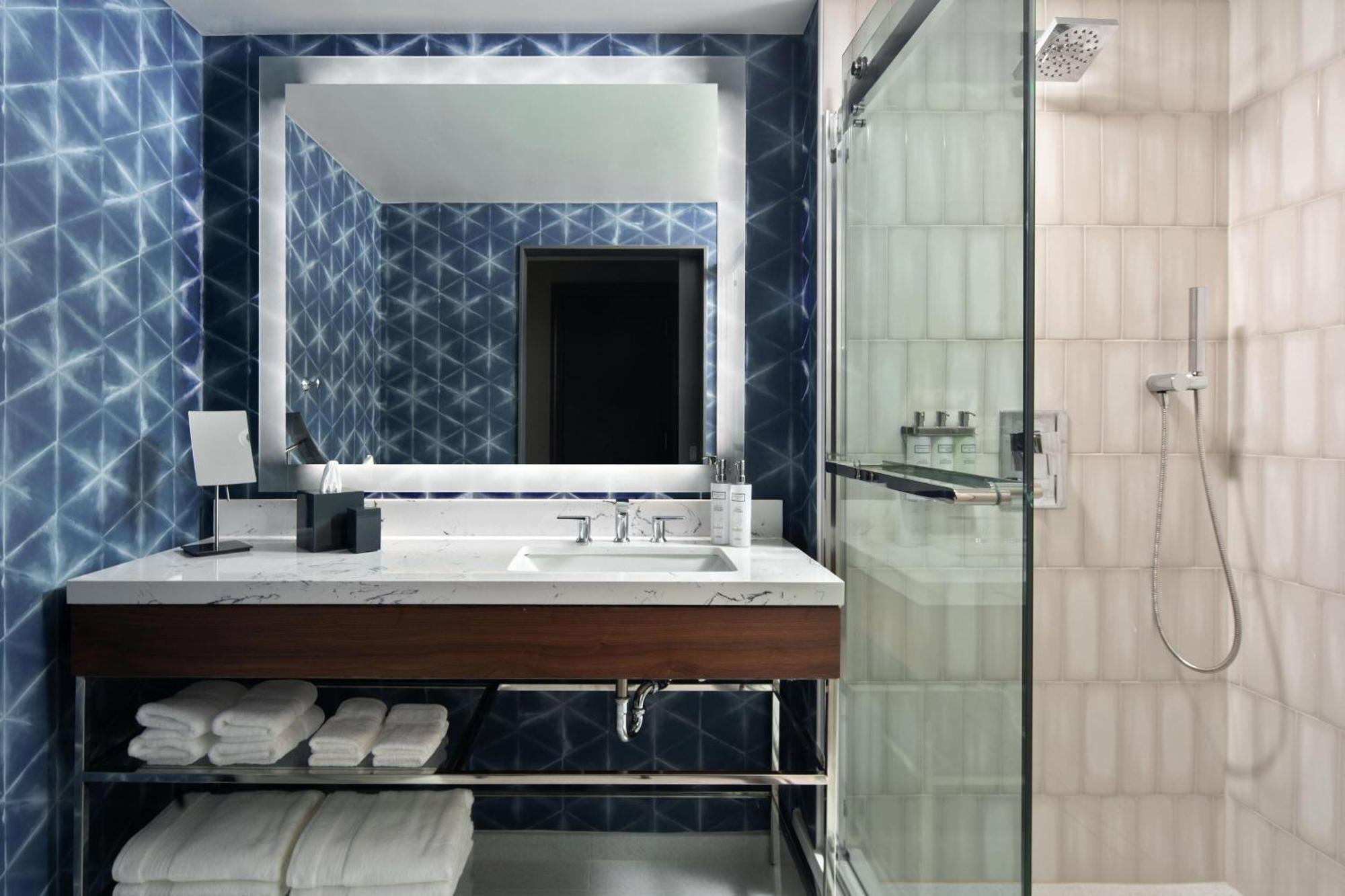 Habitación Doble - adaptada para personas con problemas de audición - cama extragrande