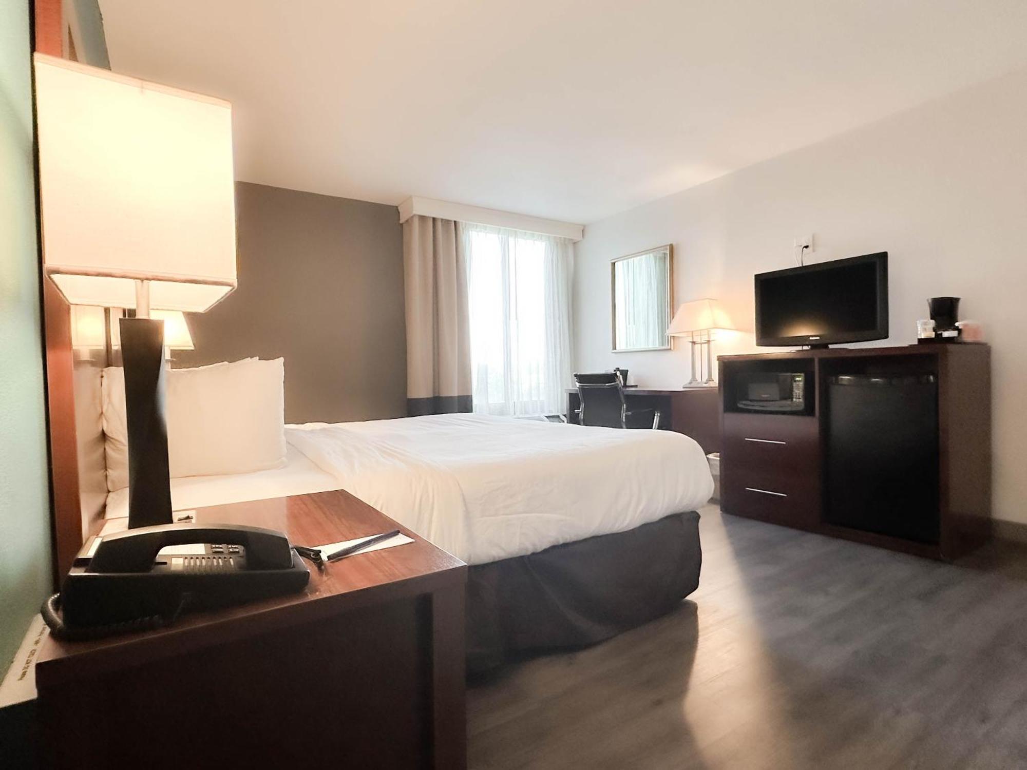 Deluxe Zimmer mit Kingsize-Bett und Schlafsofa