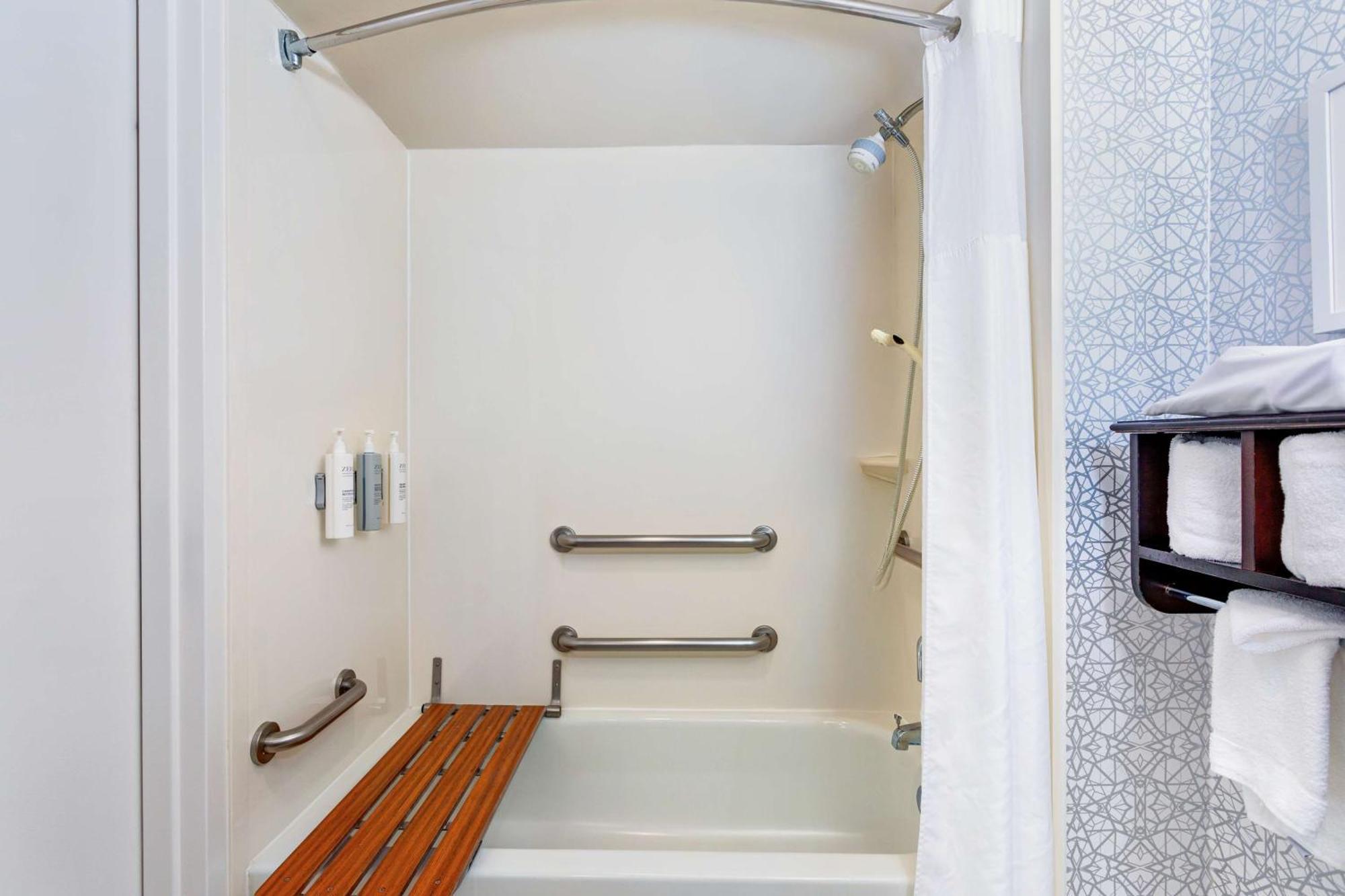 Nichtraucherzimmer mit 2 Queensize-Betten