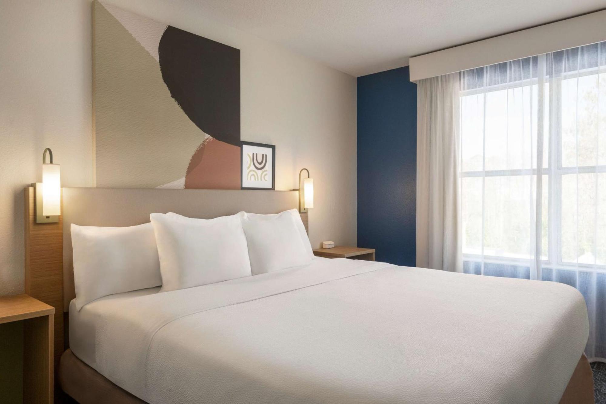 King Room,1709910959:JPEG