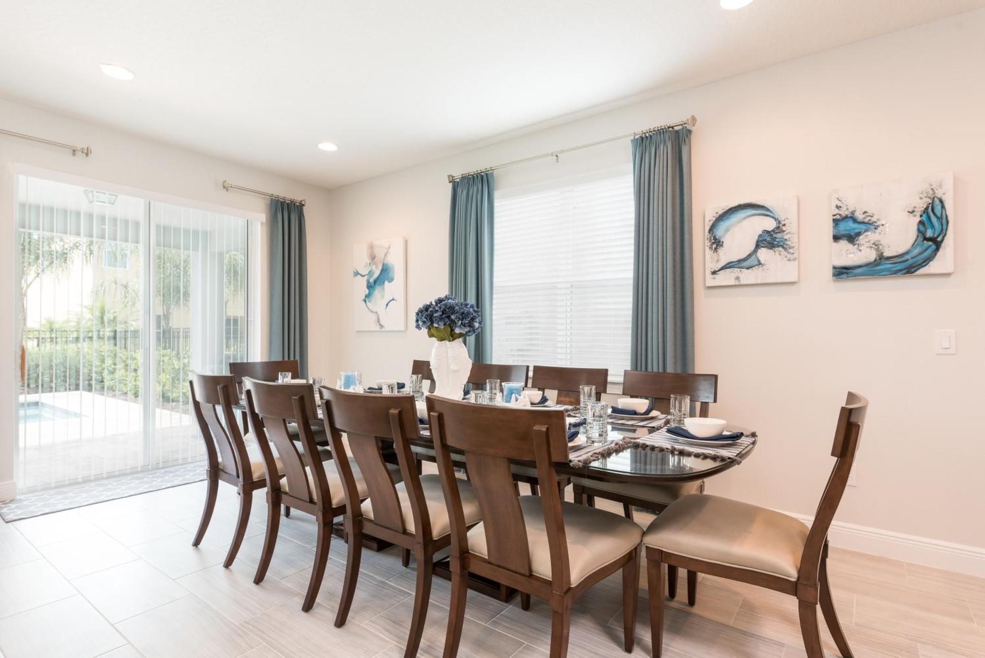 Eight-Bedroom Holiday Home
