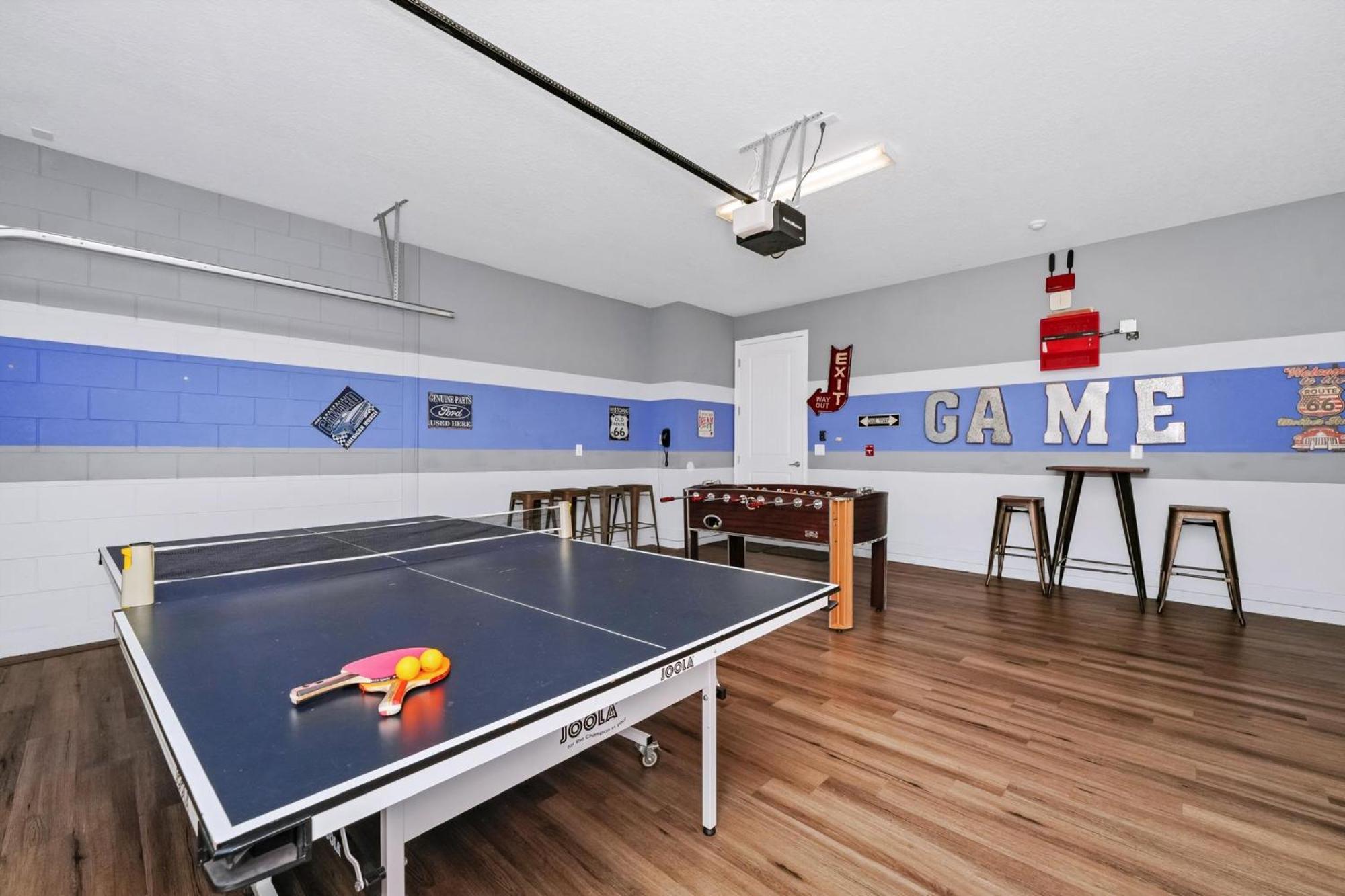 Eight-Bedroom Holiday Home