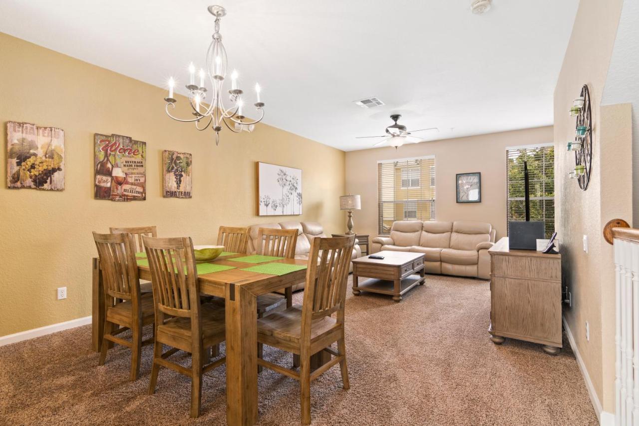 Luxury Three-Bedroom Townhouse