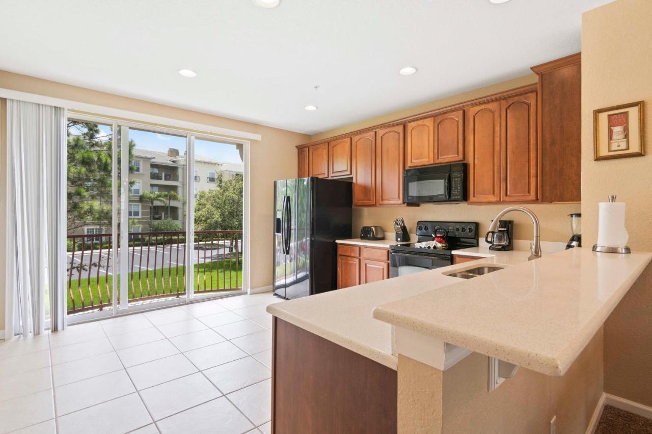 Luxury Three-Bedroom Townhouse