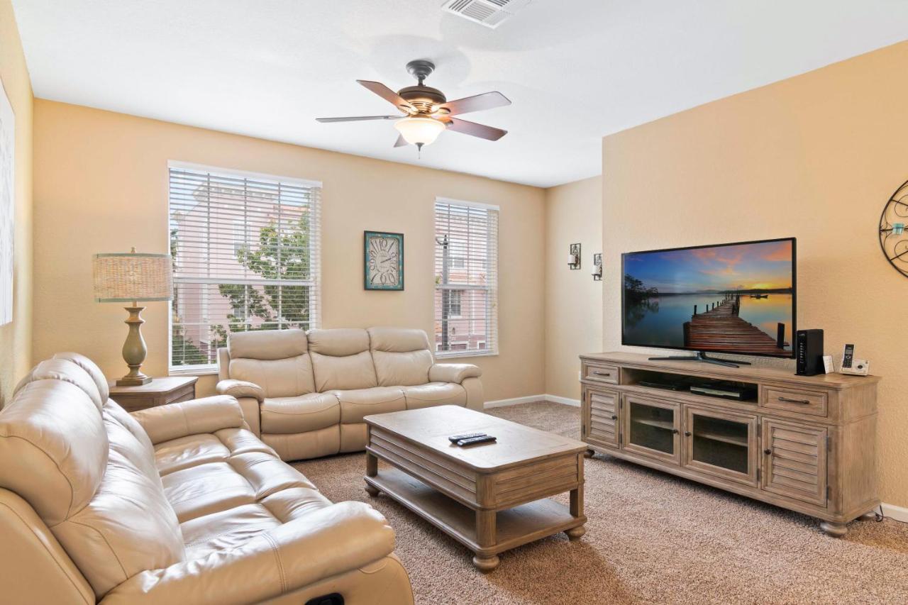 Luxury Three-Bedroom Townhouse