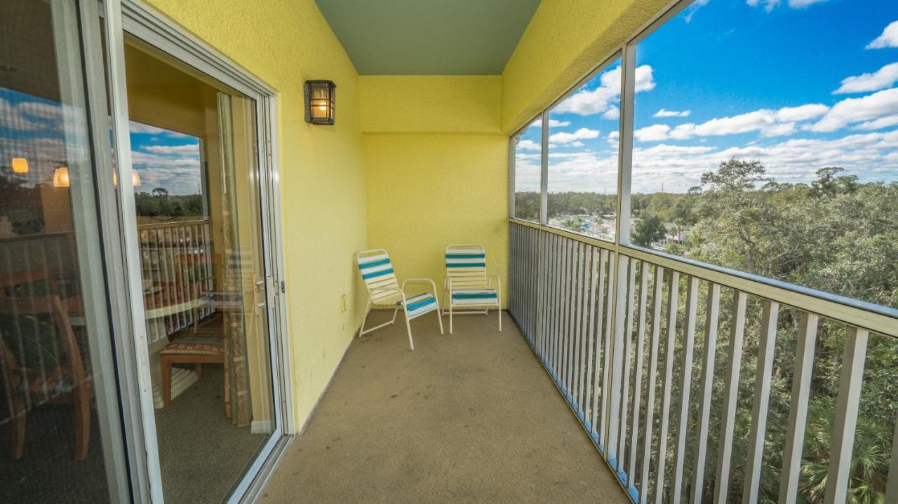 One Bedroom Condo Sofa Bed Full Kitchen