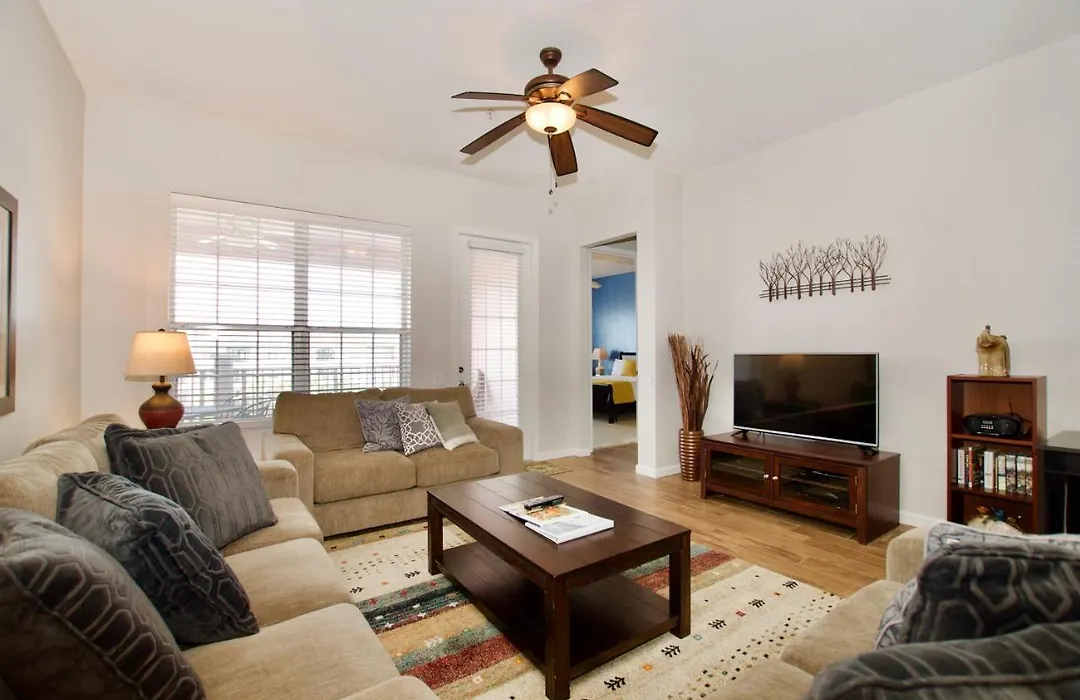 Vista Cay Luxury 3 Bedroom Condo-1