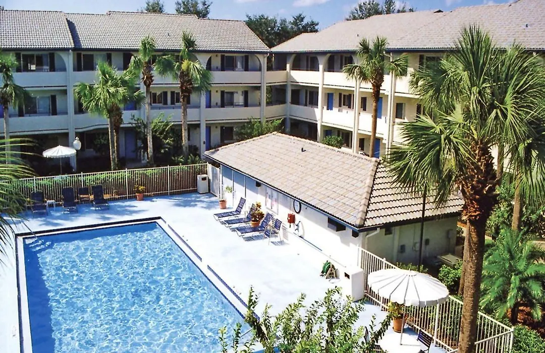 Full-Service Resort Villa In The Heart Of Orlando - Two Bedroom Villa #1-1