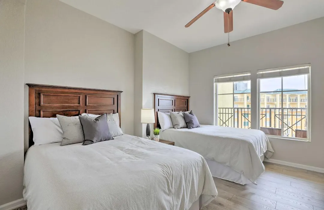 Condo With Pool Access 4 Mi To Disney!-1