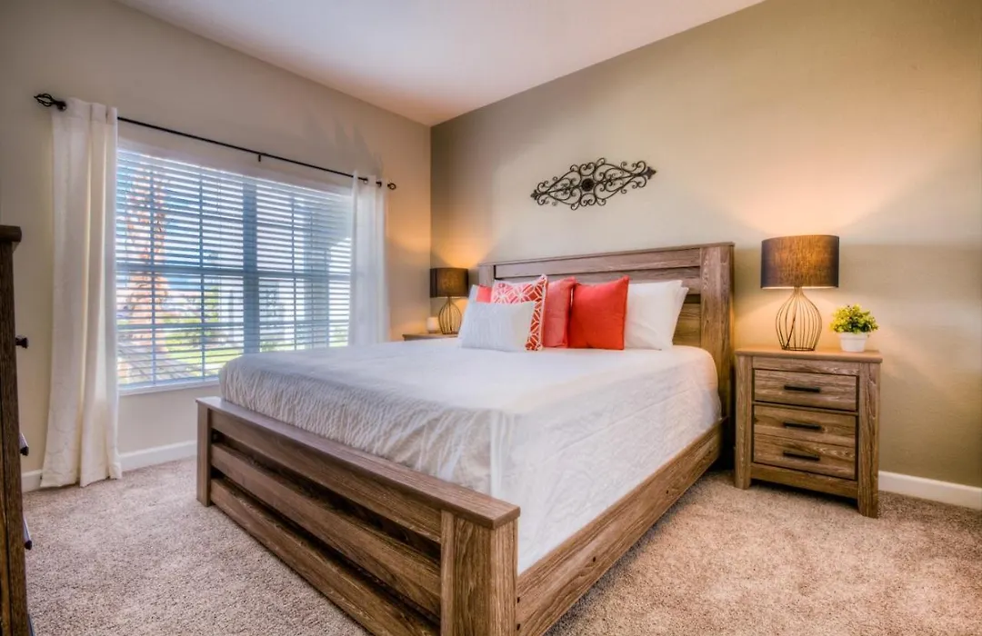 Beautiful Home Wprivate Pool & Free Water Park-1