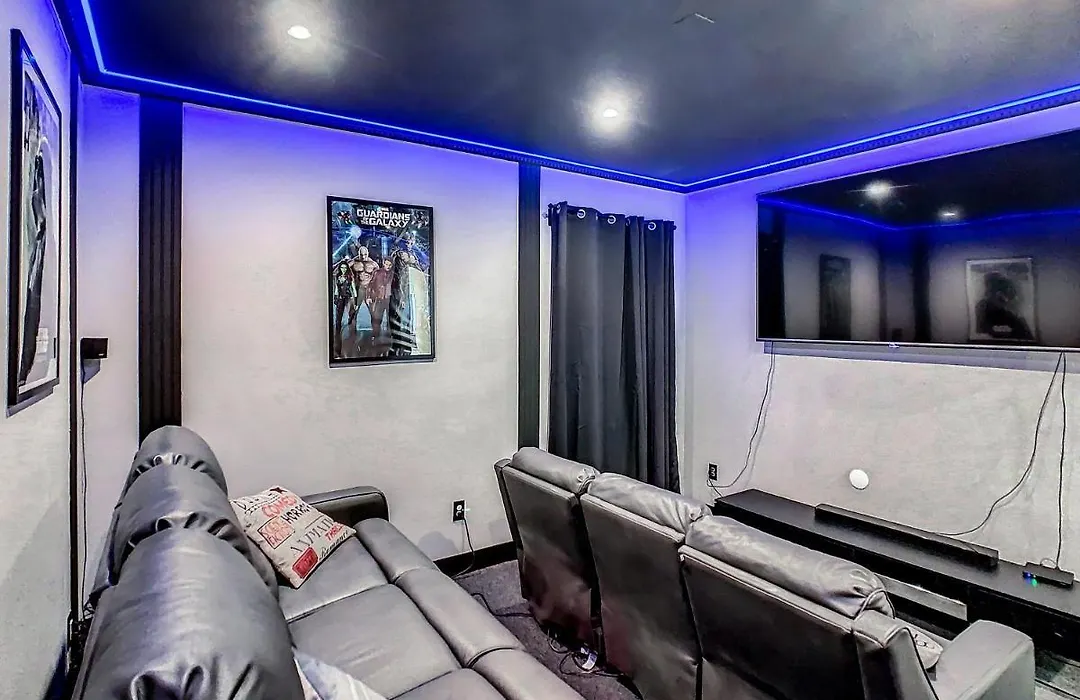 7 Bdr Family Themed Home With Mario Games Room And Free Pool Heat-1