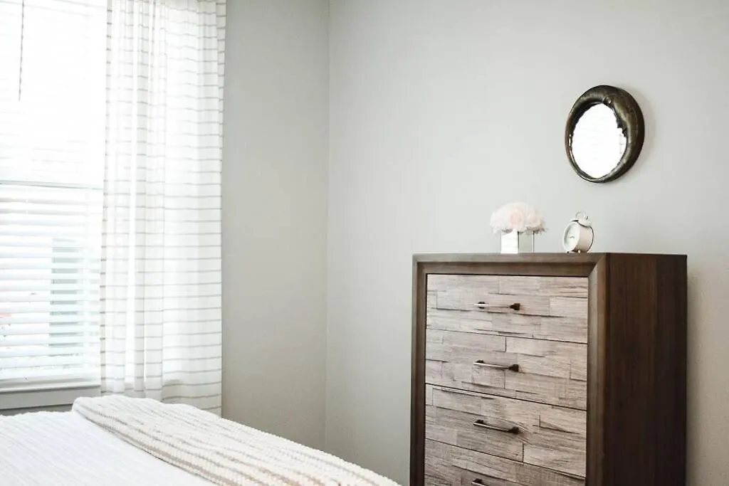 2 Bedroom Apt Luxury Near Disney Add Style To Your Vaca With Stylish Slingshot-1