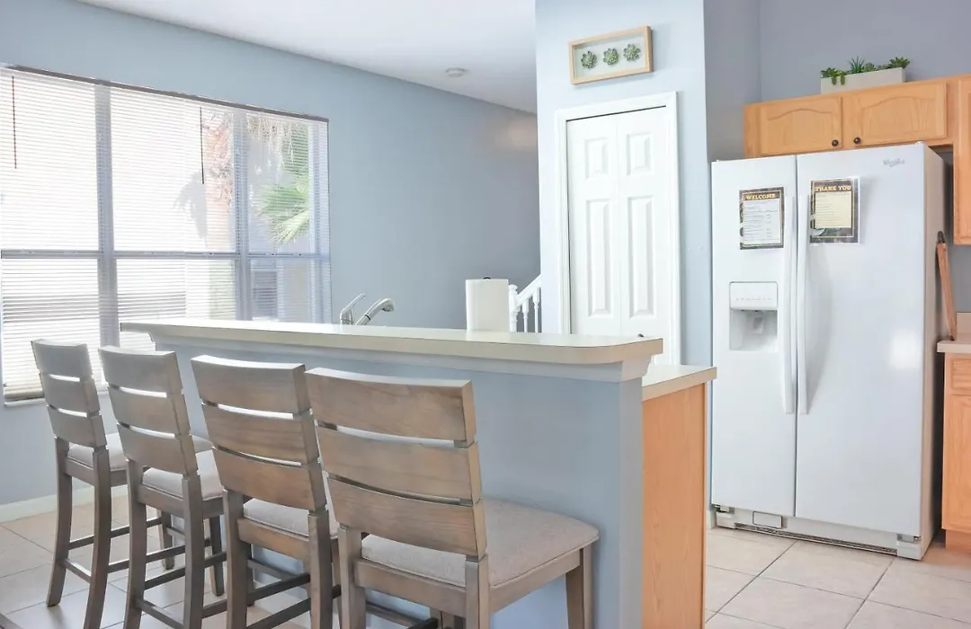 Peaceful 3-Bedroom Retreat-1