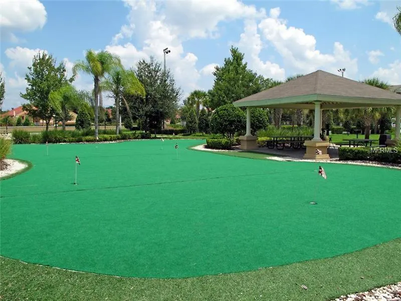 Mickeys Townhouse Private Screened Splash Pool-1