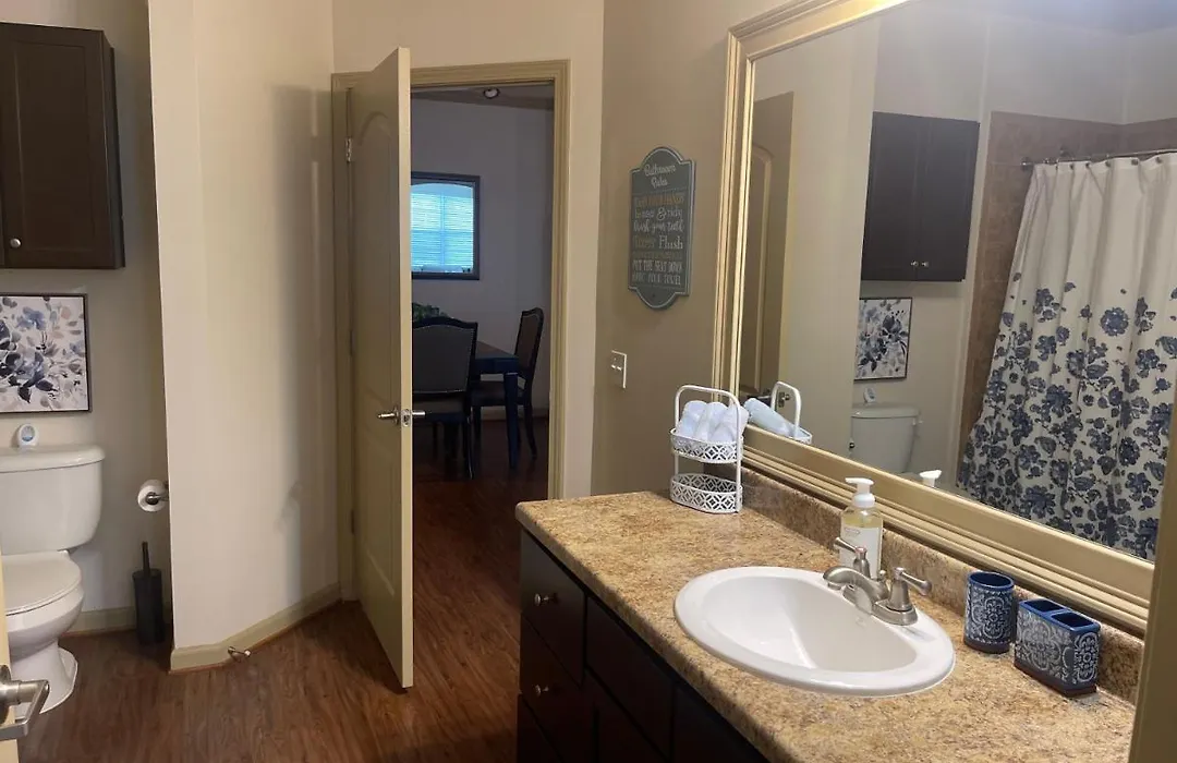 5*Beautiful Gated Lake Nona 2/2- With Study-1