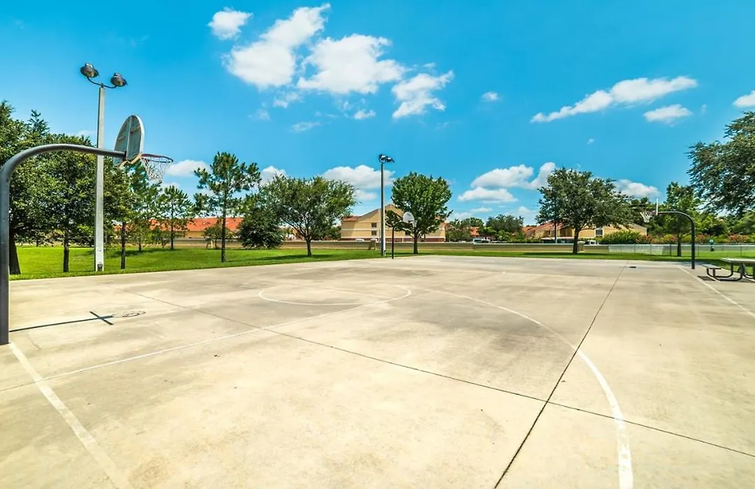 2678 Manesty Lane-1