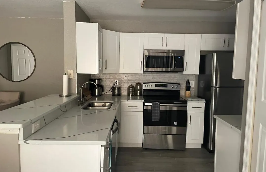 Sandlake Private Residences Condo-1