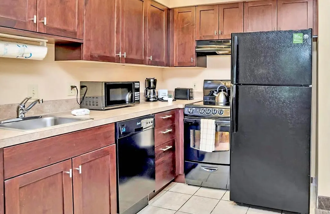 1Br W Two Queen Beds - Near Disney-1