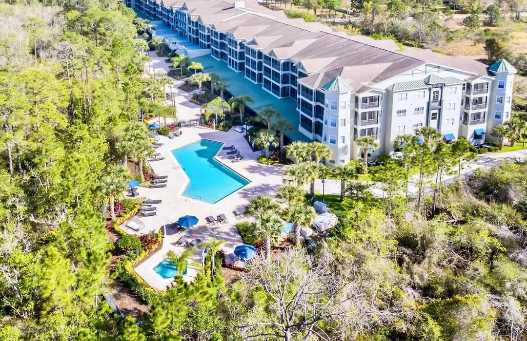 Stunning 3Br Near Disney - With Pool & Hot Tub-1