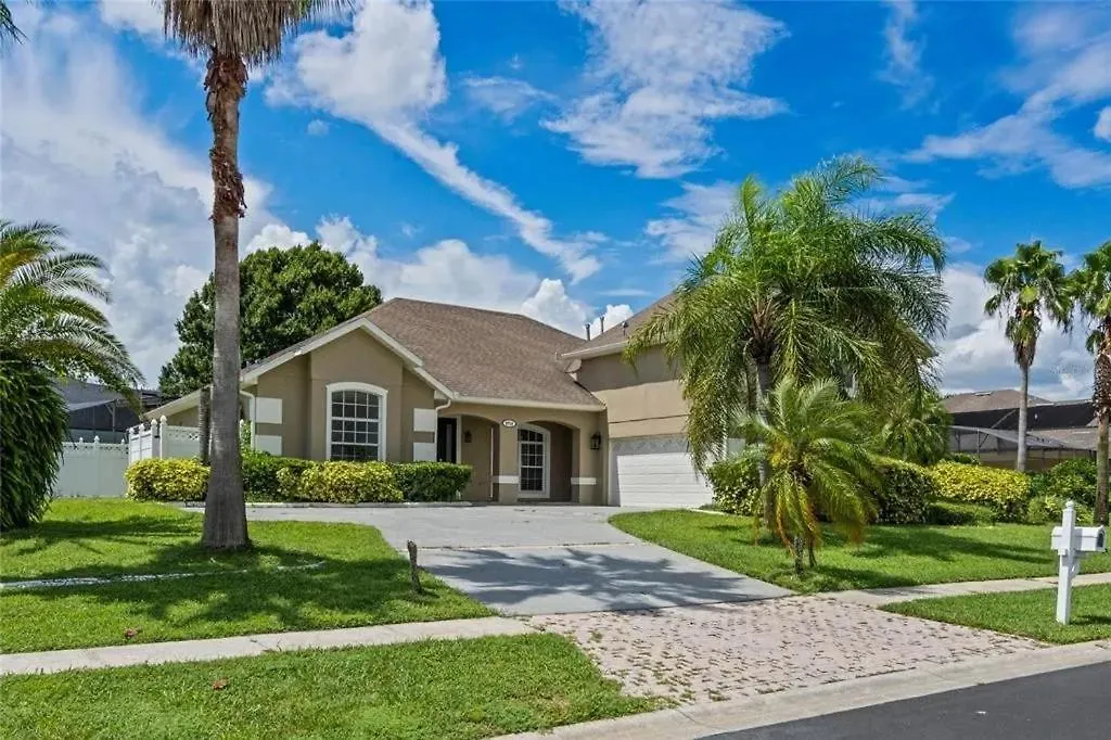 New Luxury Gated Private Home Near Disney 5Bed 4Bath Heated Pool And Spa-1