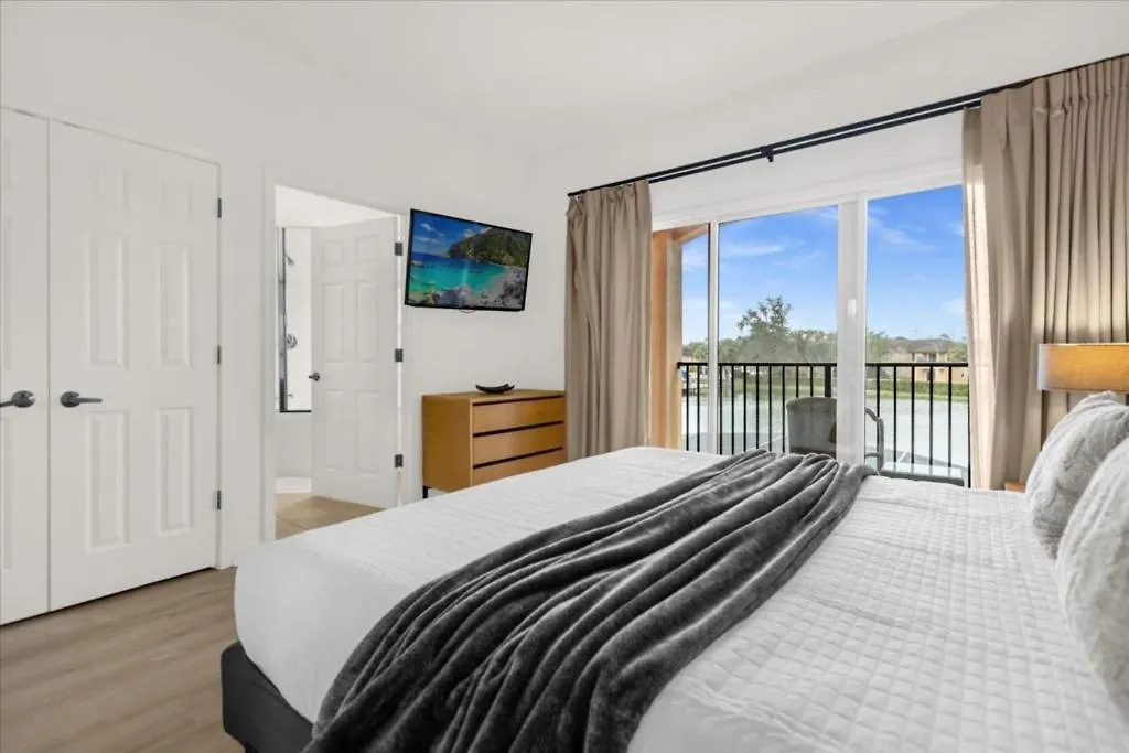 2 Bedrooms- 2,5 Bathrooms- Regal Oaks 2700 Cl-1