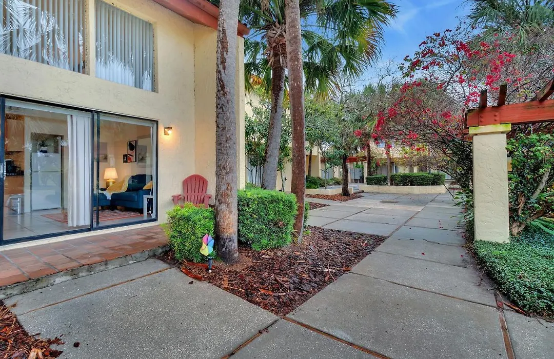 Beautiful Studio Apartment 3 Mi To Orlando Attractions-1