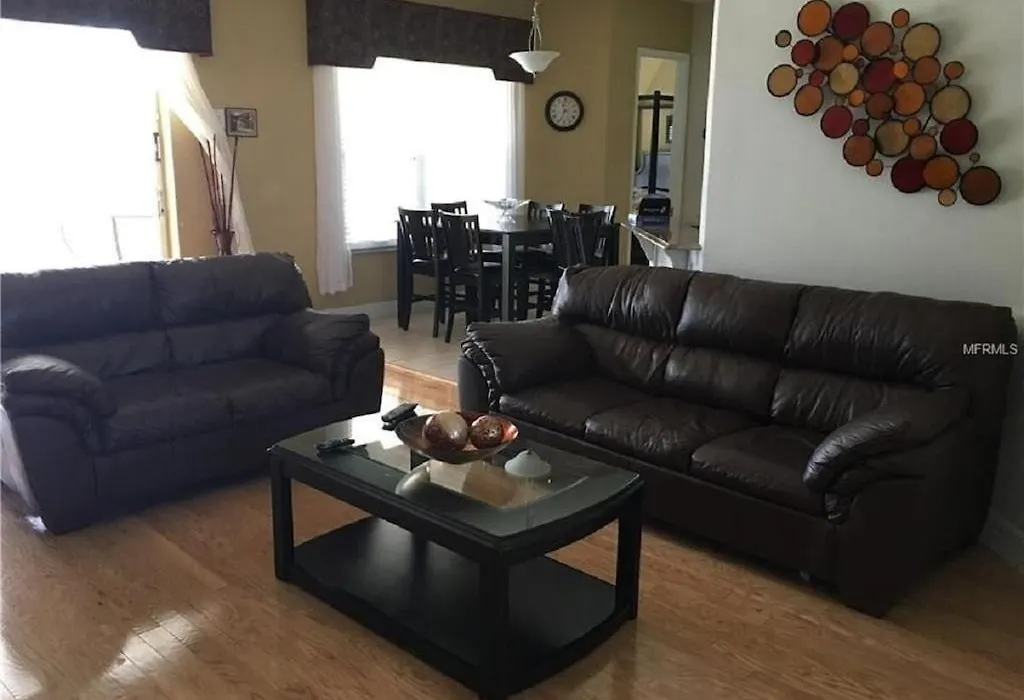 #472-Stunning 5 Bed Property With Private South Facing Deck And Pool-1