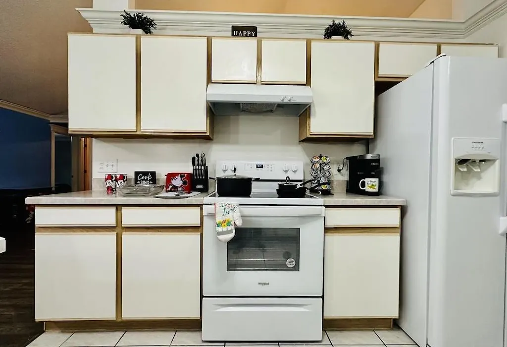 Disney Themed Home - 10 Miles From Disney Parks-1
