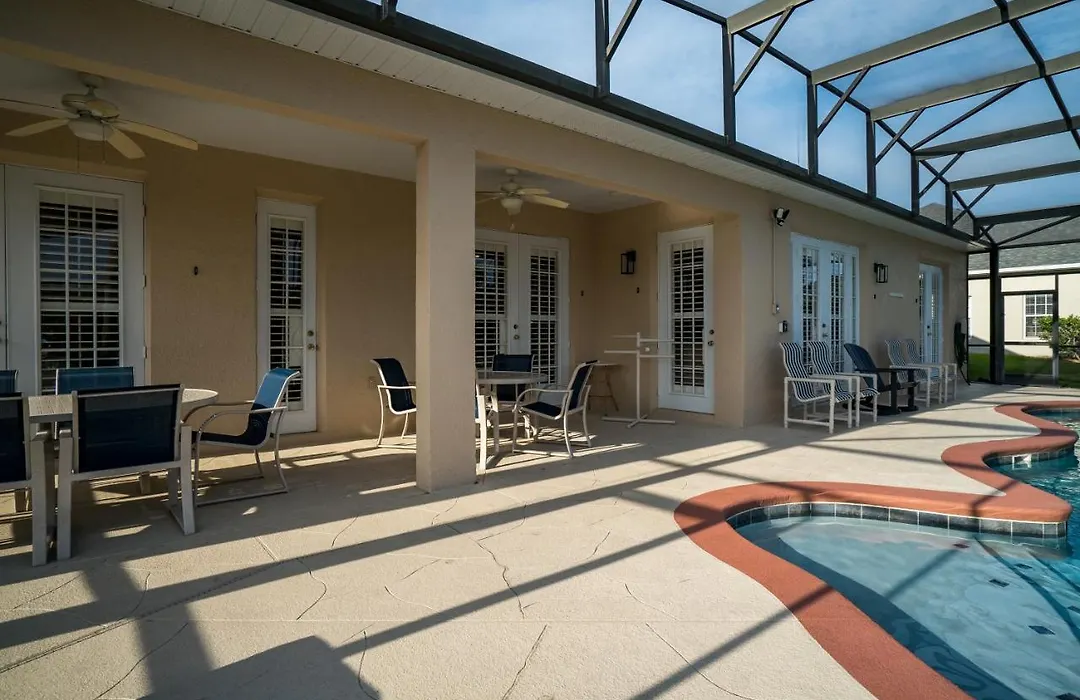 Luxury Villa! Fun in the Sun! Formosa Gardens-1