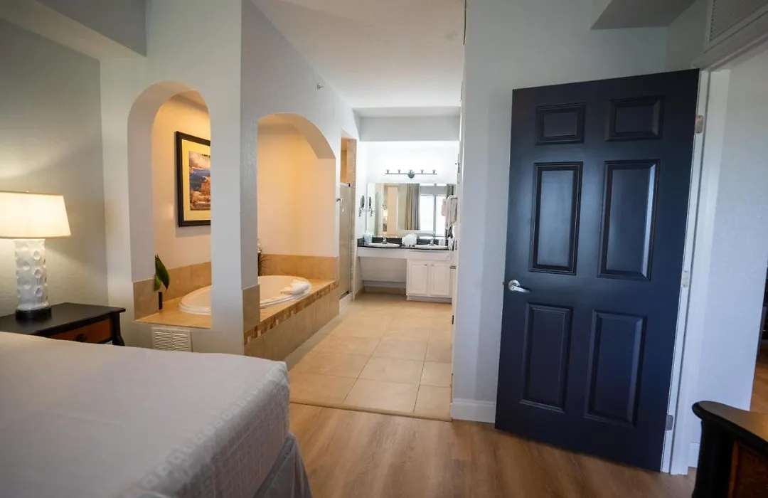 Resort Spa Condo Minutes To Attractions-1