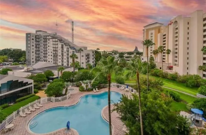 Remodeled 2Bd/2Ba Condo Mins From Universal Studio-1
