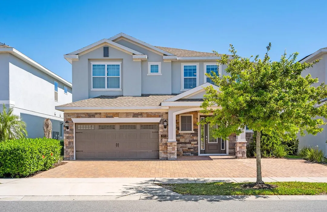 Encore Resort 10 Bedroom Home With Pool 2302-1