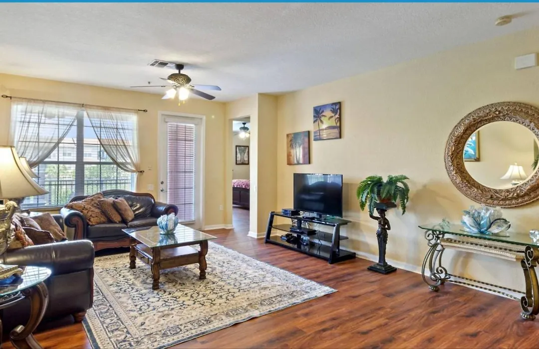 Executive 3 Bedroom Villa At Universal,Convention Center, Vista Cay-1
