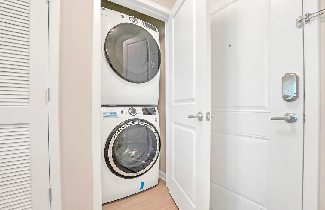 Upscale 3Br Condo - Family Resort - Pool And Hot Tub!-1