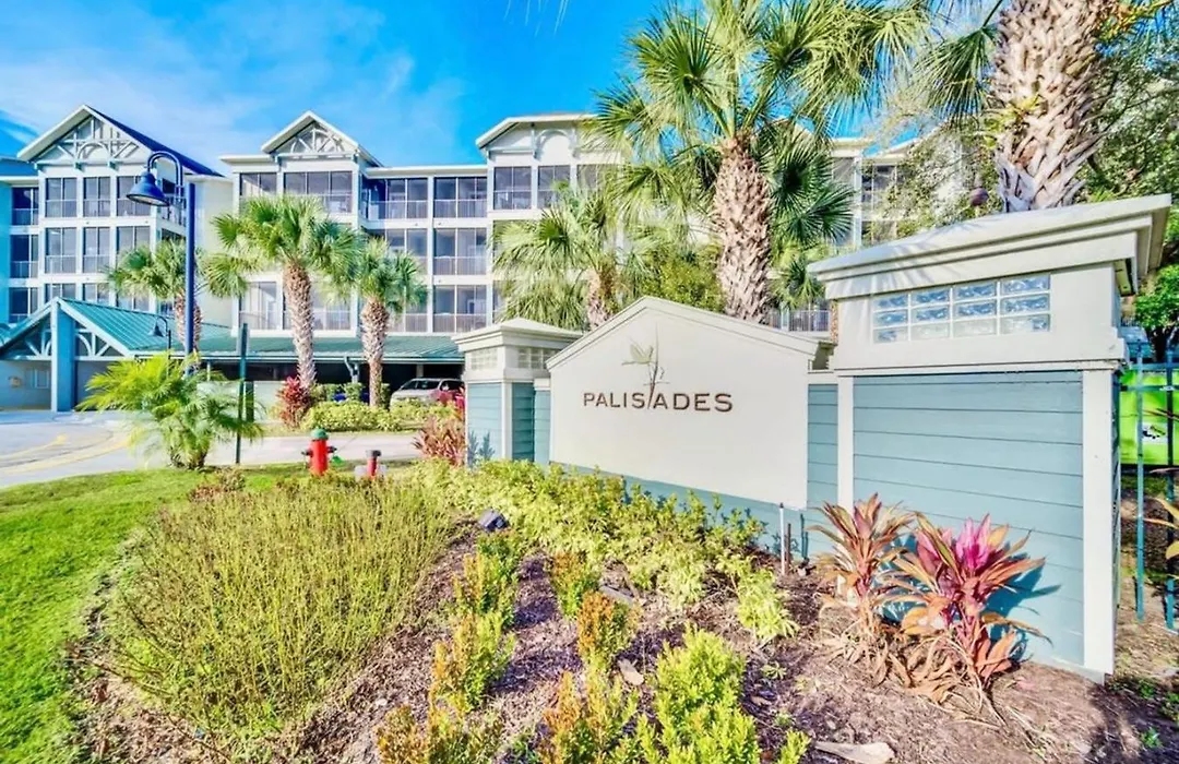 3Br Condo With Pool - Near Disney-1