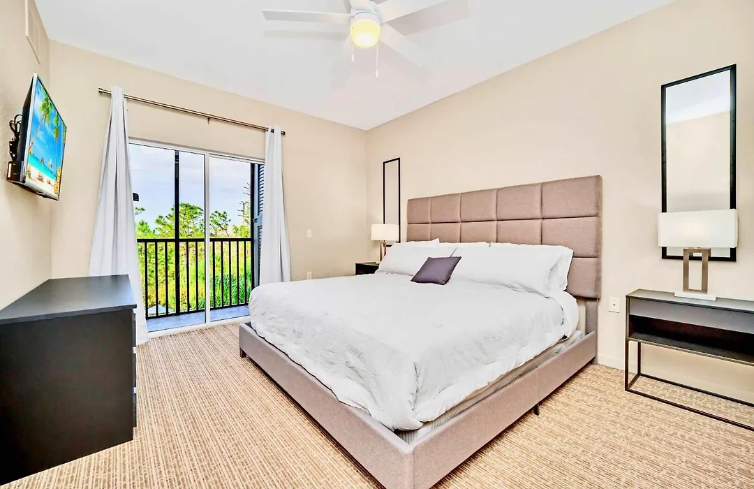 Bright 2Br Condo With Pool - Near Disney!-1