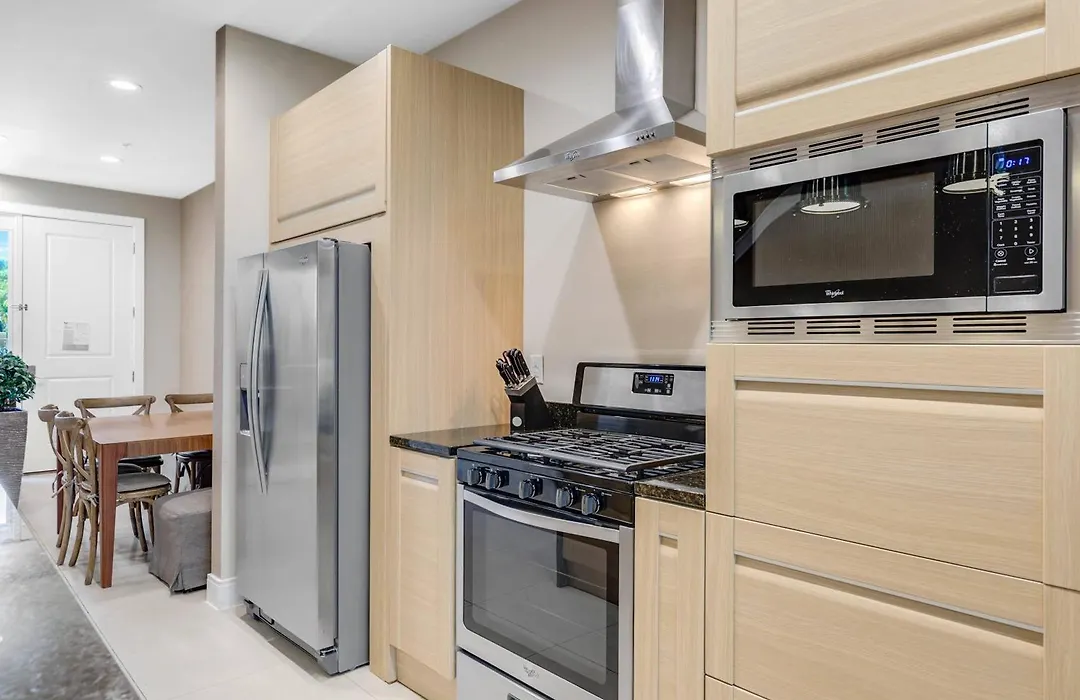 3 Bedrooms35 Bathsmagic Village Yards 7669 Rd-1