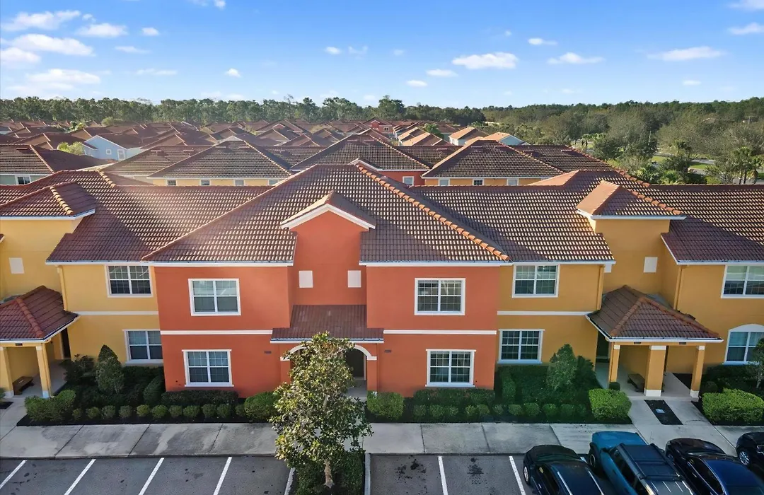 4 Bedrooms 3 Bathrooms Paradise Palms 8974 Mp-1