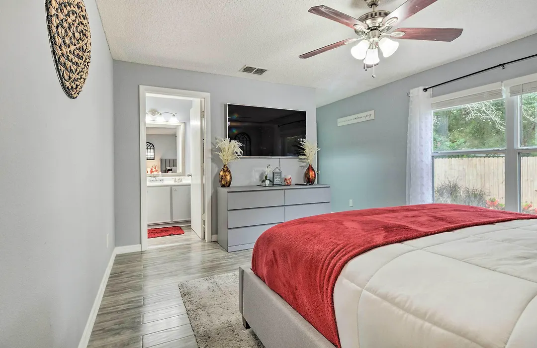Chic Orlando Family Getaway W/ Fenced Yard!-1