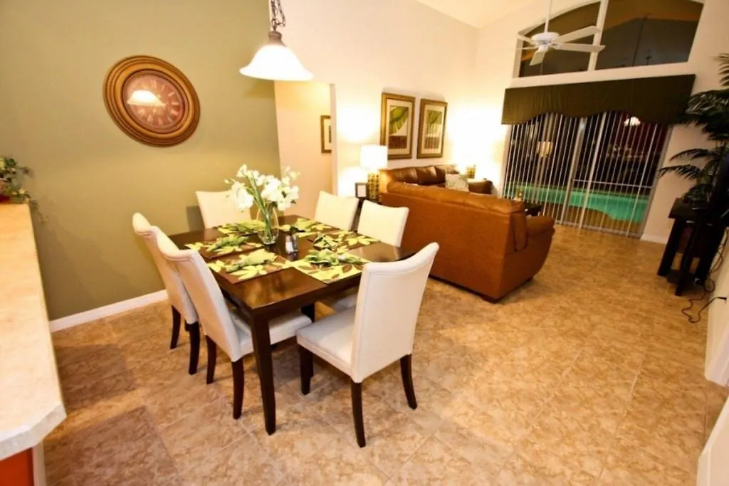 Veranda Palms - 4452-1