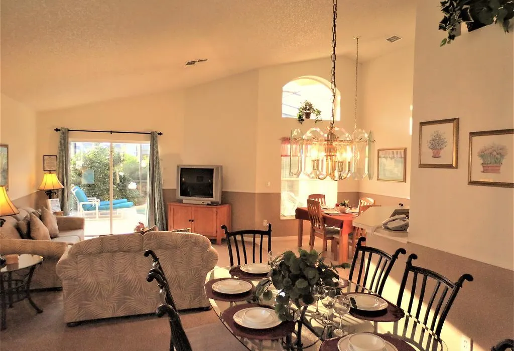 3 Bedroom Standard Davenport Home Fl 33897-1