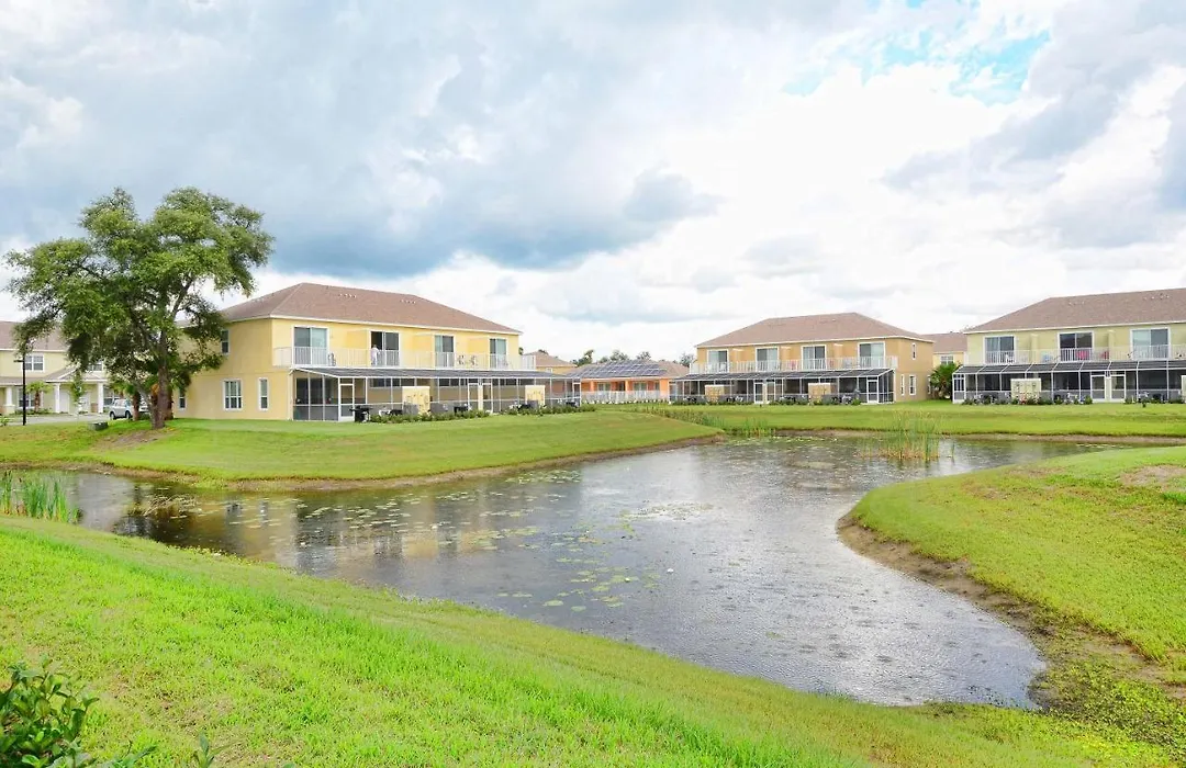 Serenity - 3 Bed Townhouse W/Splashpool-5105Sy-1