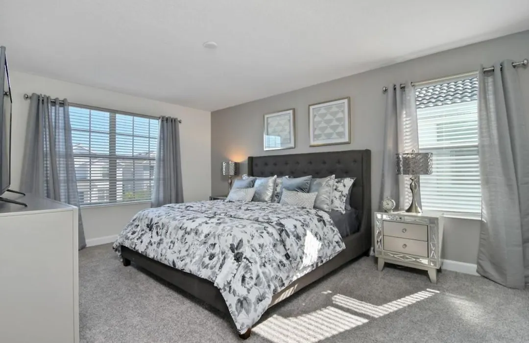 Gorgeous Single Home With Private Pool Sl4730-1