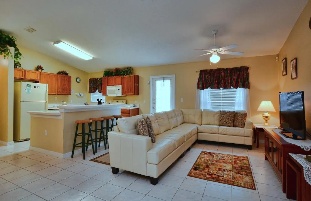 Greater Groves - 3 Bedrooms House W/Pool-5205Gg-1