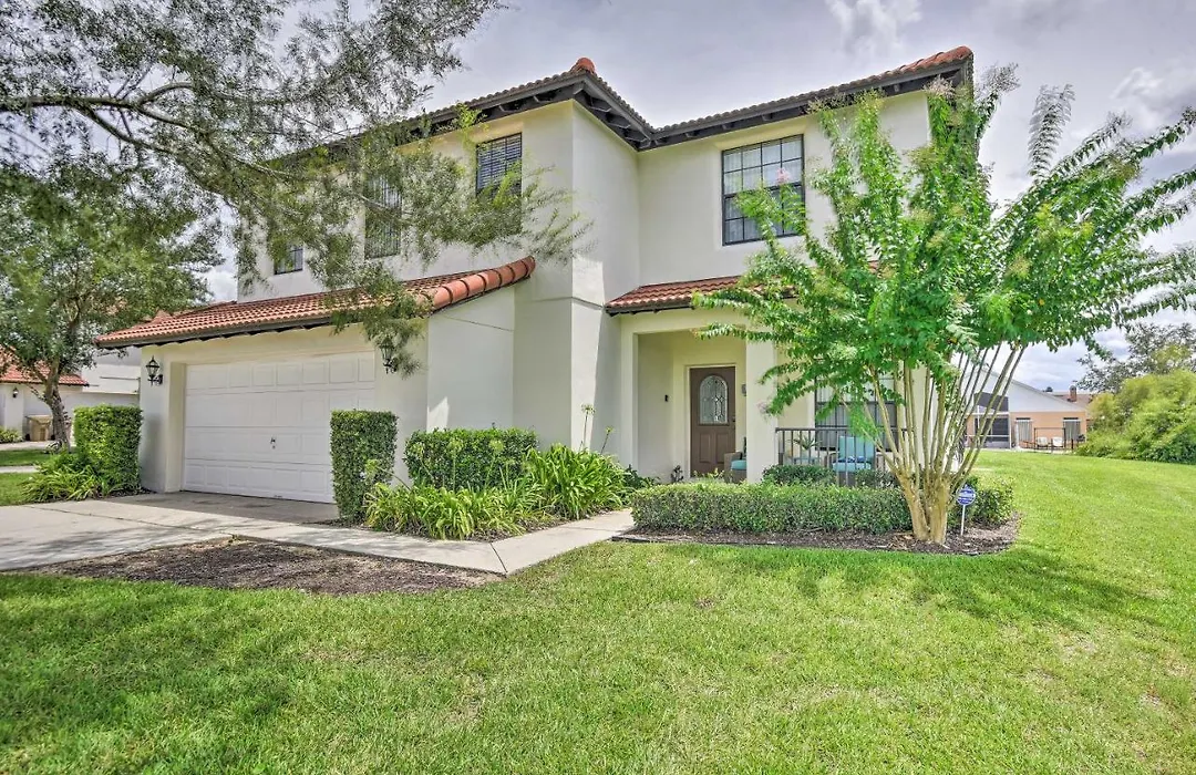 Disney Villa With Game Room And Pool - 10 Mi To Parks!-1